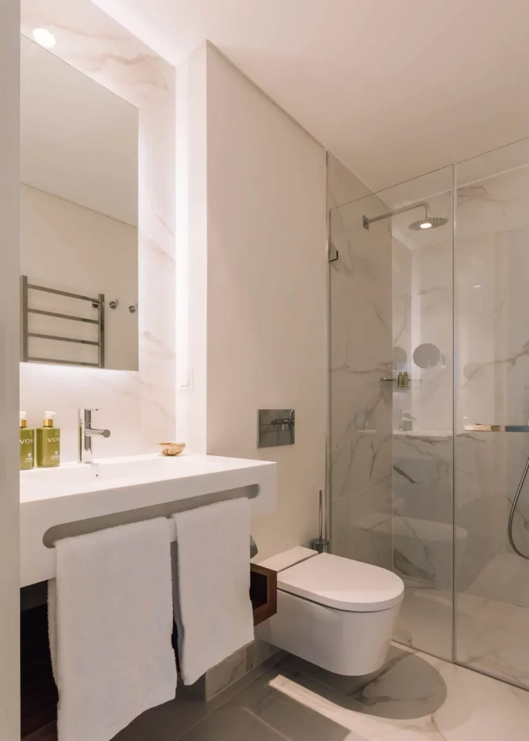 Martinhal Oriente 3-bedroom Premium Deluxe Apartment Bathroom